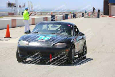 media/Apr-30-2022-CalClub SCCA (Sat) [[98b58ad398]]/Around the Pits/